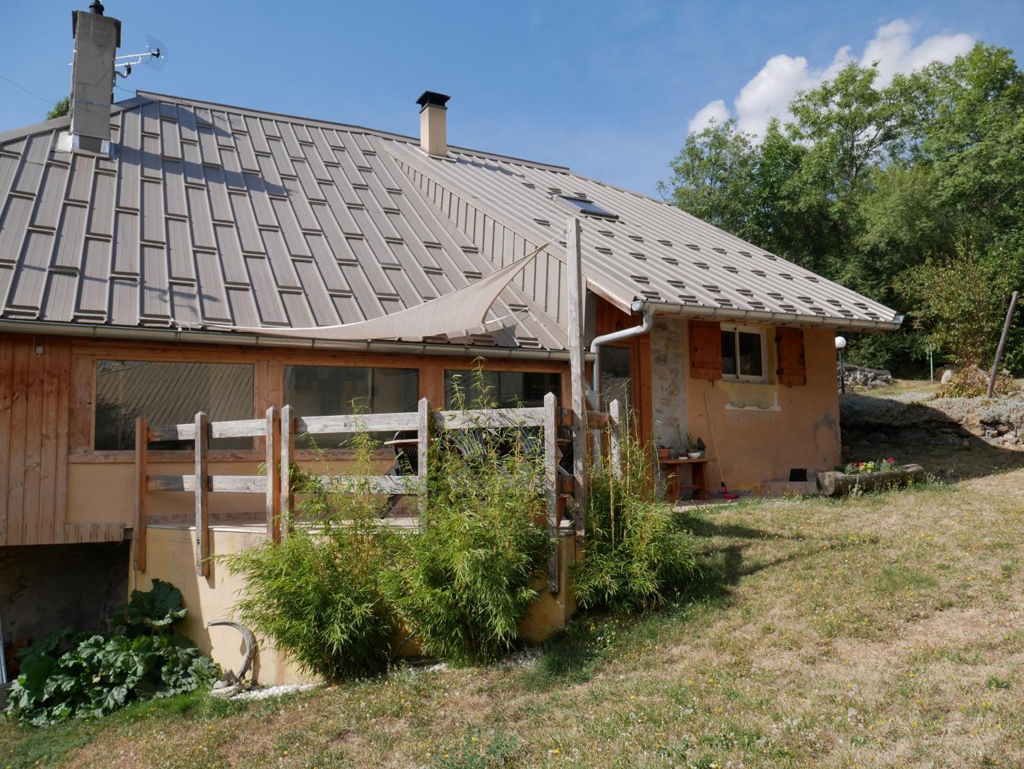 Les Jehans Chateauroux-les-Alpes Exterior photo